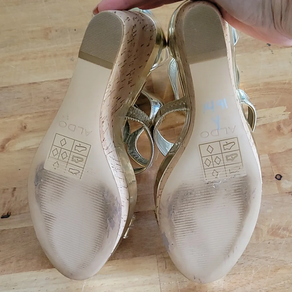 Aldo metallic gold